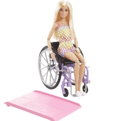 Barbie Fashionista Muñeca Rubia con Silla de Ruedas