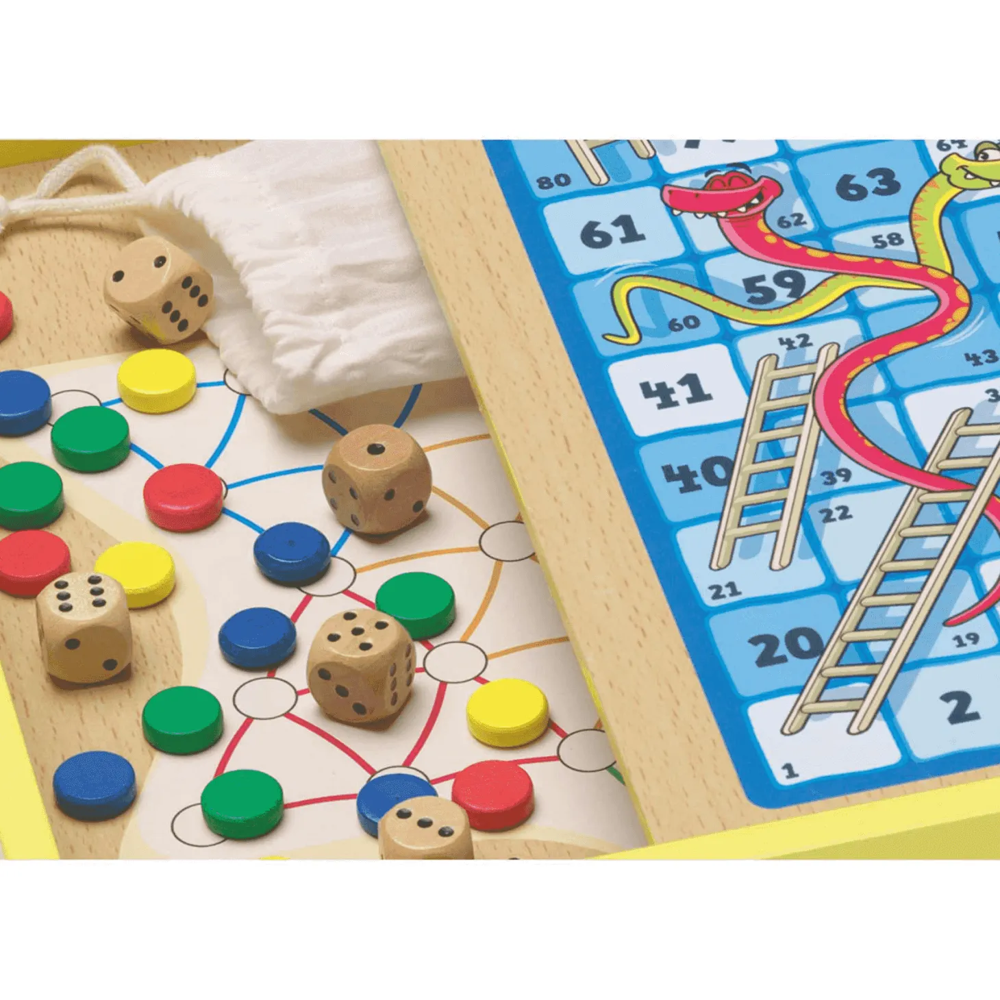 Caja con 30 Juegos de Madera