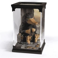 Harry Potter The Noble Collection Criaturas Mágicas Escarbato