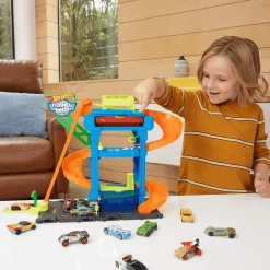 Hot Wheels City “Let´s Race - ¡a correr!” Netflix -Túnel de lavado con giros Pista para coches de ju