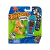 Hot Wheels Monopatín de juguete Tabla de skate con zapatillas para dedos, modelos surtidos, +5 años