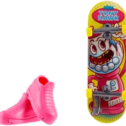 Hot Wheels Monopatín de juguete Tabla de skate con zapatillas para dedos, modelos surtidos, +5 años