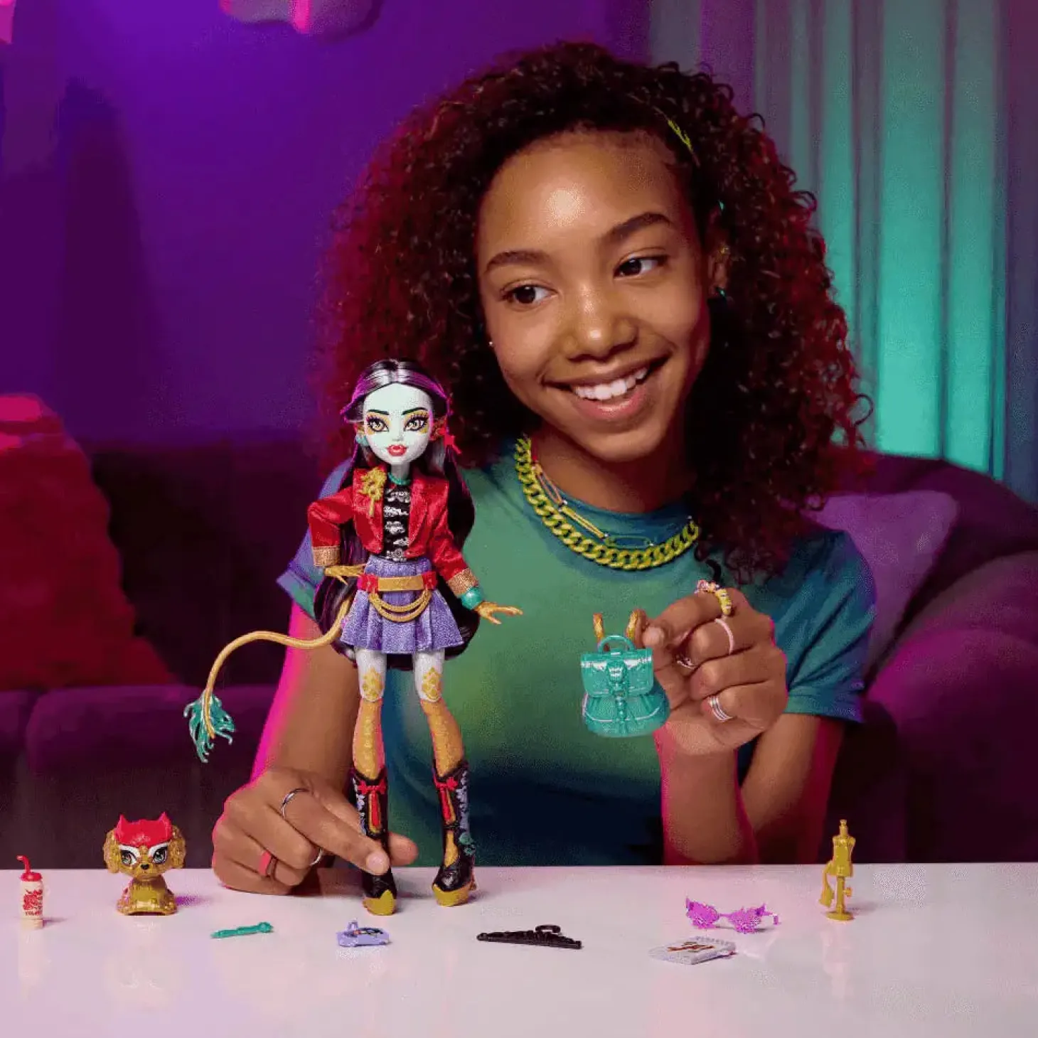 Monster High JINAFIRE LONG Muñeca - Juguete de Monster High