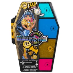 Monster High Skulltimate Secrets Cleo de Nile Muñeca con armario con 15 accesorios sorpresa de moda