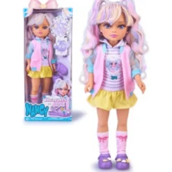 Muñeca Nancy Charms con Estilo