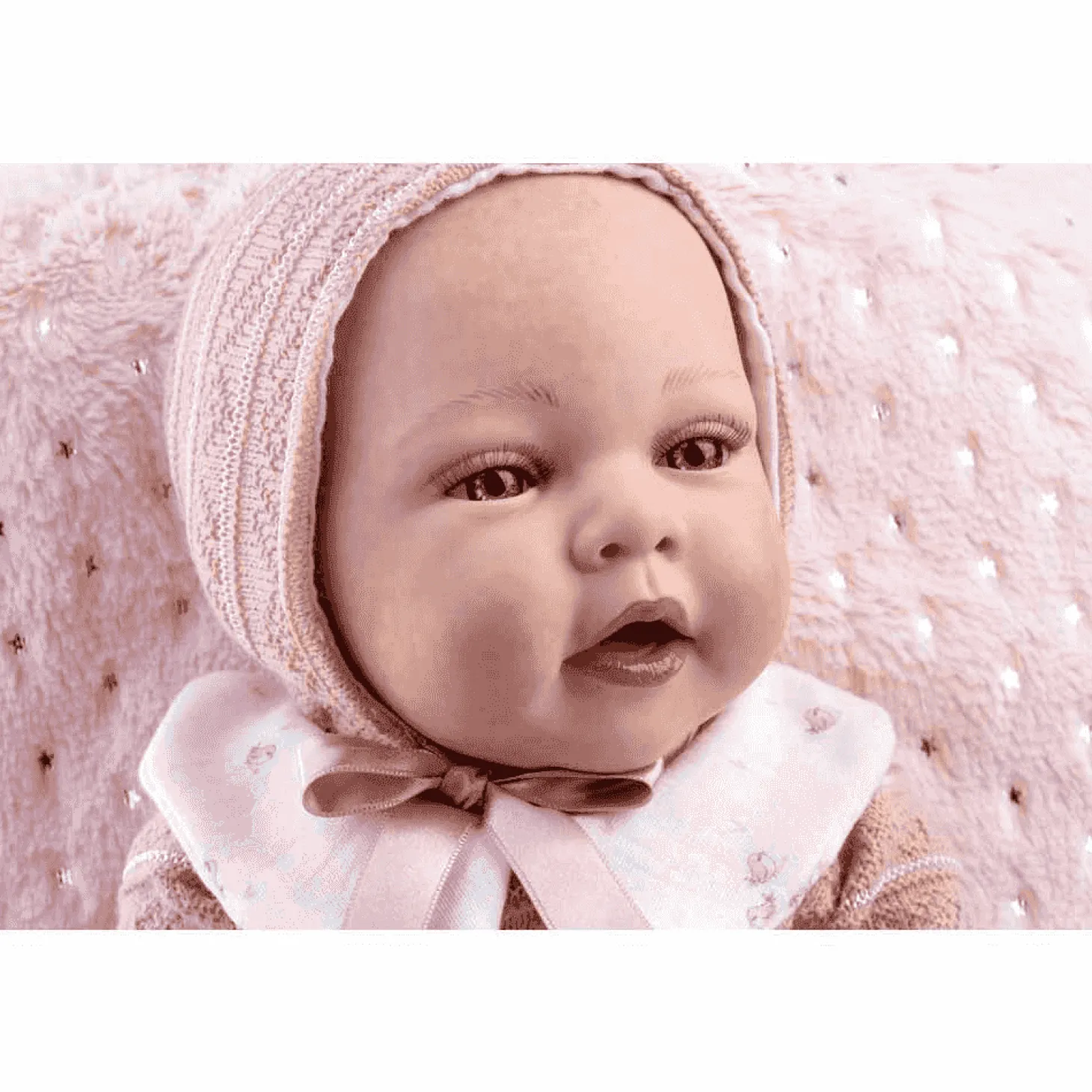 Muñeca Reborn Olga con Jersey de Lana Rosa y Braguita