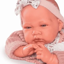 Muñeca Recién Nacida Lua Bolitas con Babero - Antonio Juan