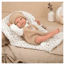 Muñeco Elegance Cris Beige con Saco de Dormir 40 cm