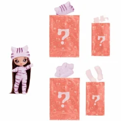 Na! Na! Na! Muñeca Fuzzy Surprise - Tabby Cat Girl (Chica Gato Tabby)