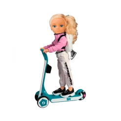 Nancy Un Día Con Mi Patinete
