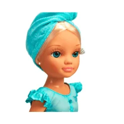 Nancy Un Día en la Peluquería